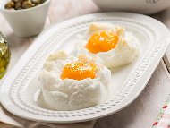 Рецепта Пухкави яйчени облаци с пармезан